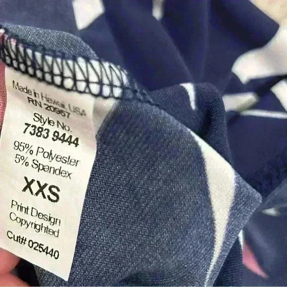 Tori Richard Honolulu USA Mini Shift Dress Pullover Navy Floral Stretch Size XXS - Picture 4 of 7